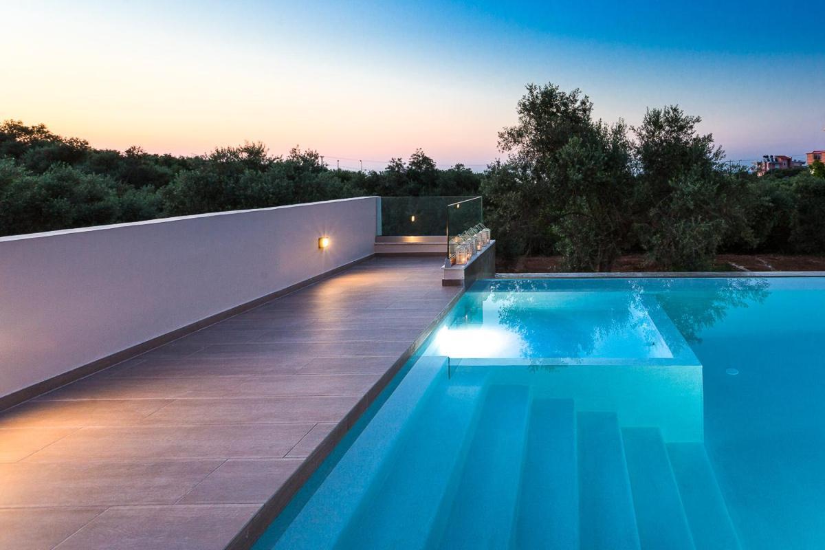 Estel Residences וילה